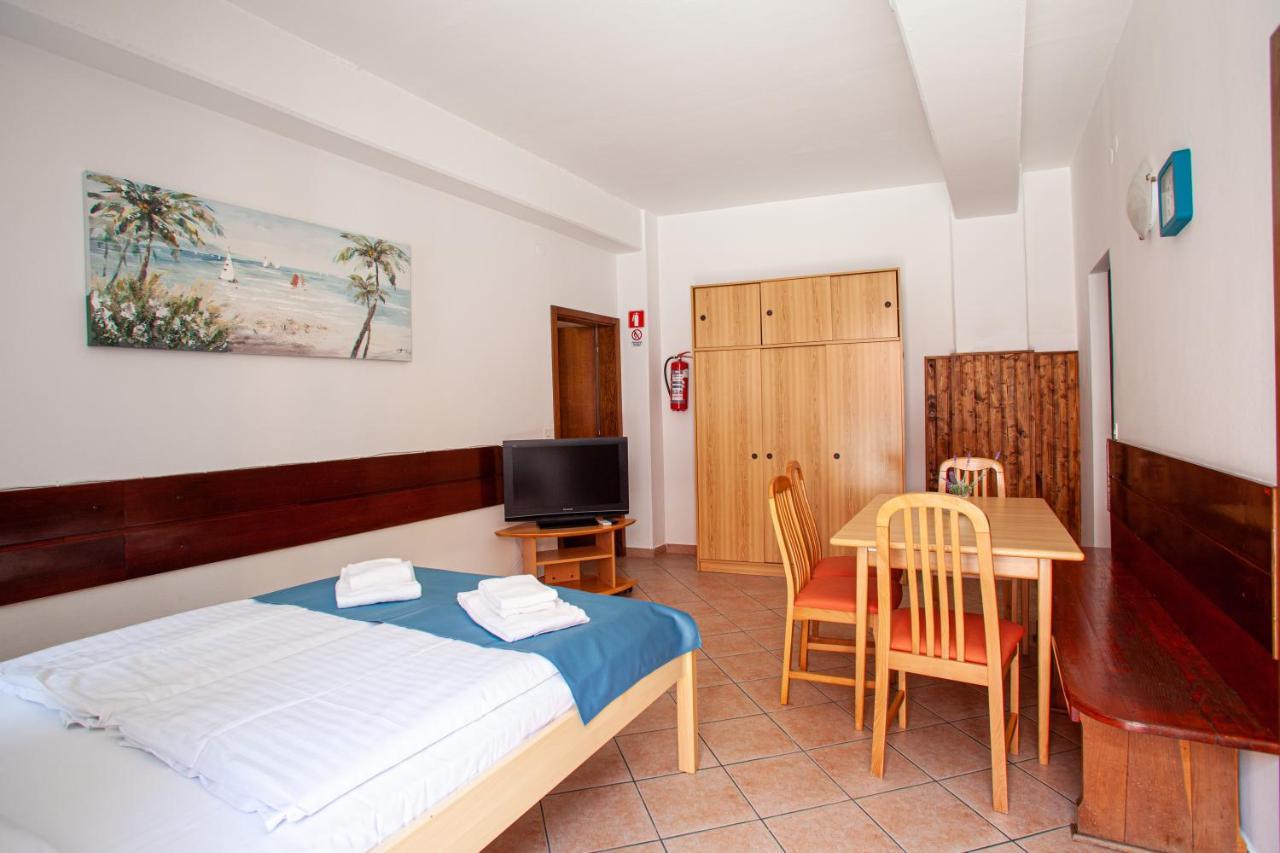 Arcobaleno Apartments Piran Exterior photo